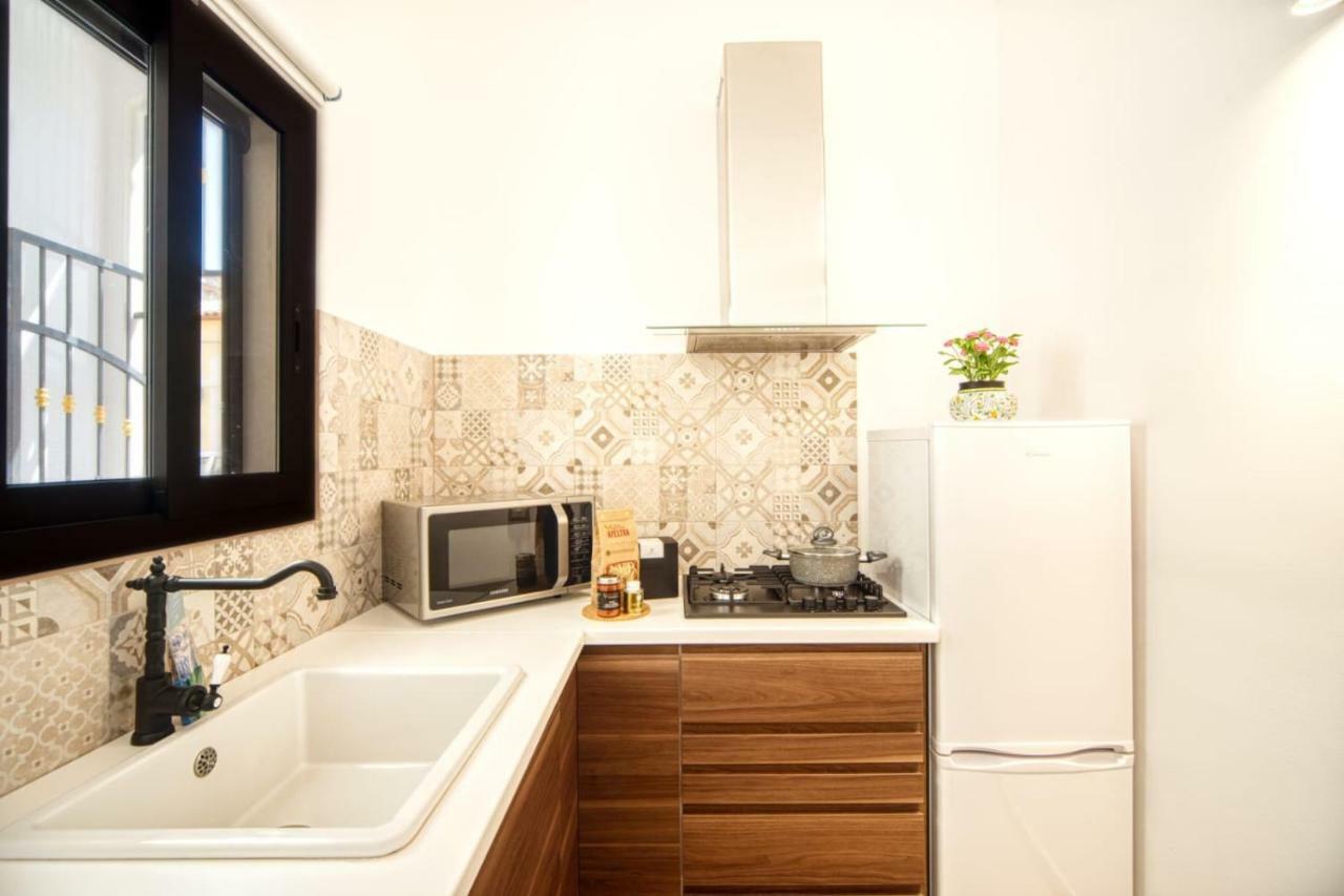 Enjoy The Relax Apartment Syracuse Exterior photo